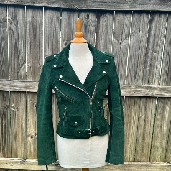 Carrie Hoxton Jackets & Blazers - Carrie Hoxton ‘Brando’ green suede moto jacket, size 10UK (6US)
